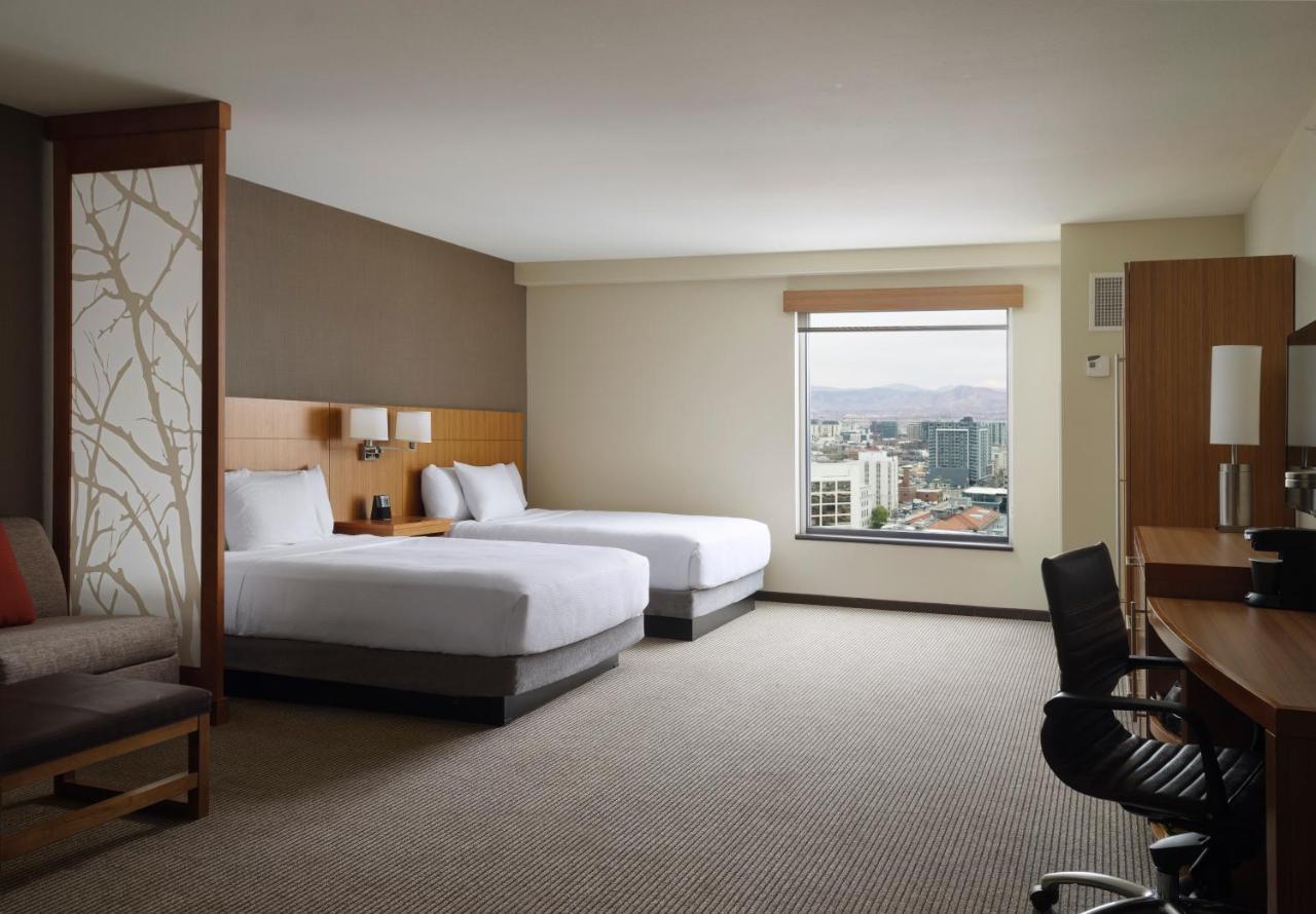 Hyatt Place Denver Downtown Экстерьер фото