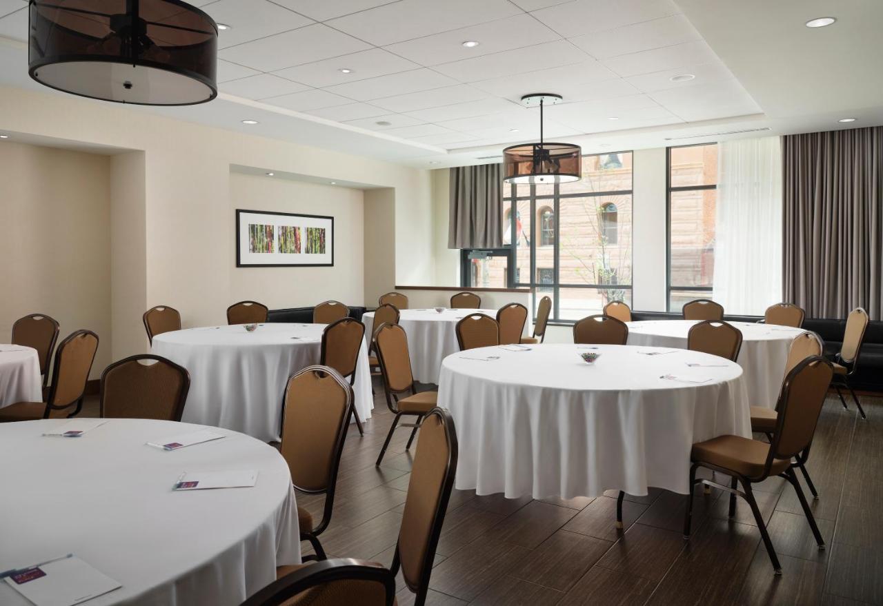 Hyatt Place Denver Downtown Экстерьер фото
