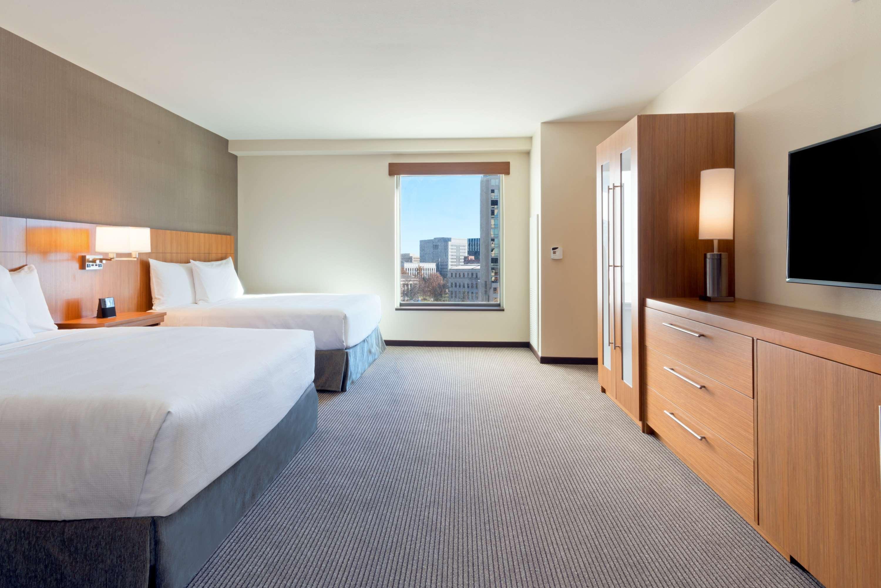 Hyatt Place Denver Downtown Экстерьер фото