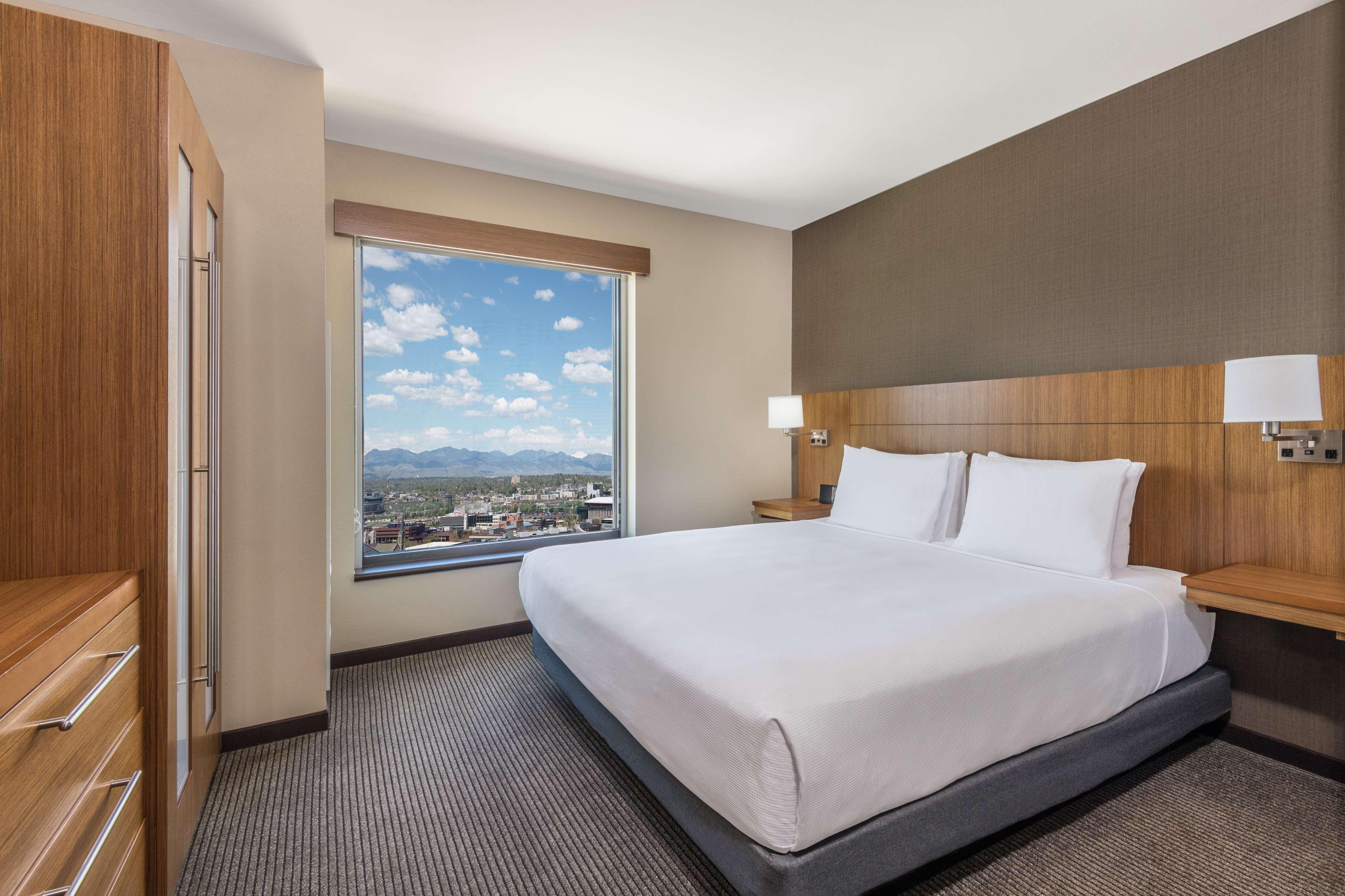 Hyatt Place Denver Downtown Экстерьер фото