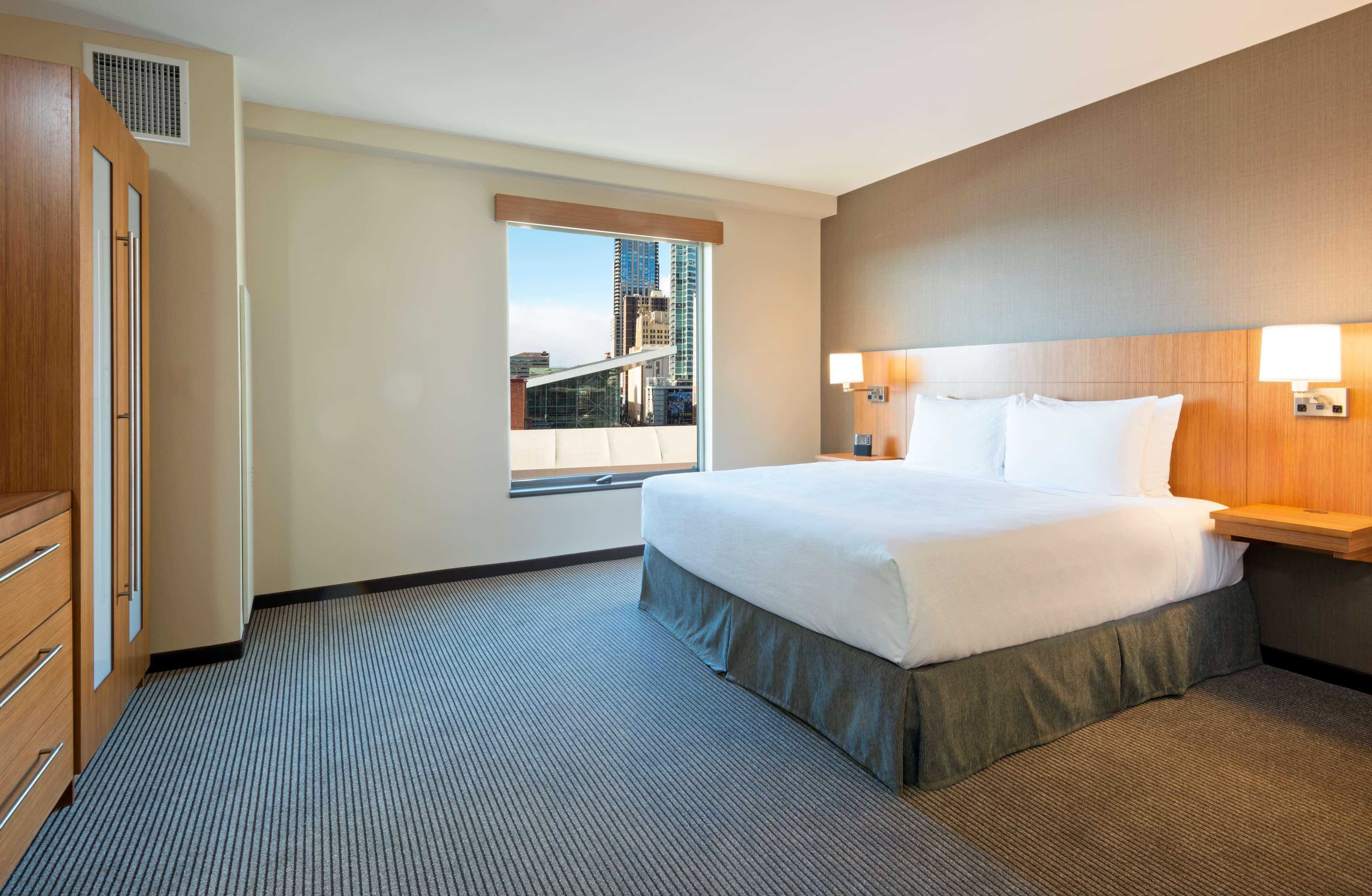 Hyatt Place Denver Downtown Экстерьер фото