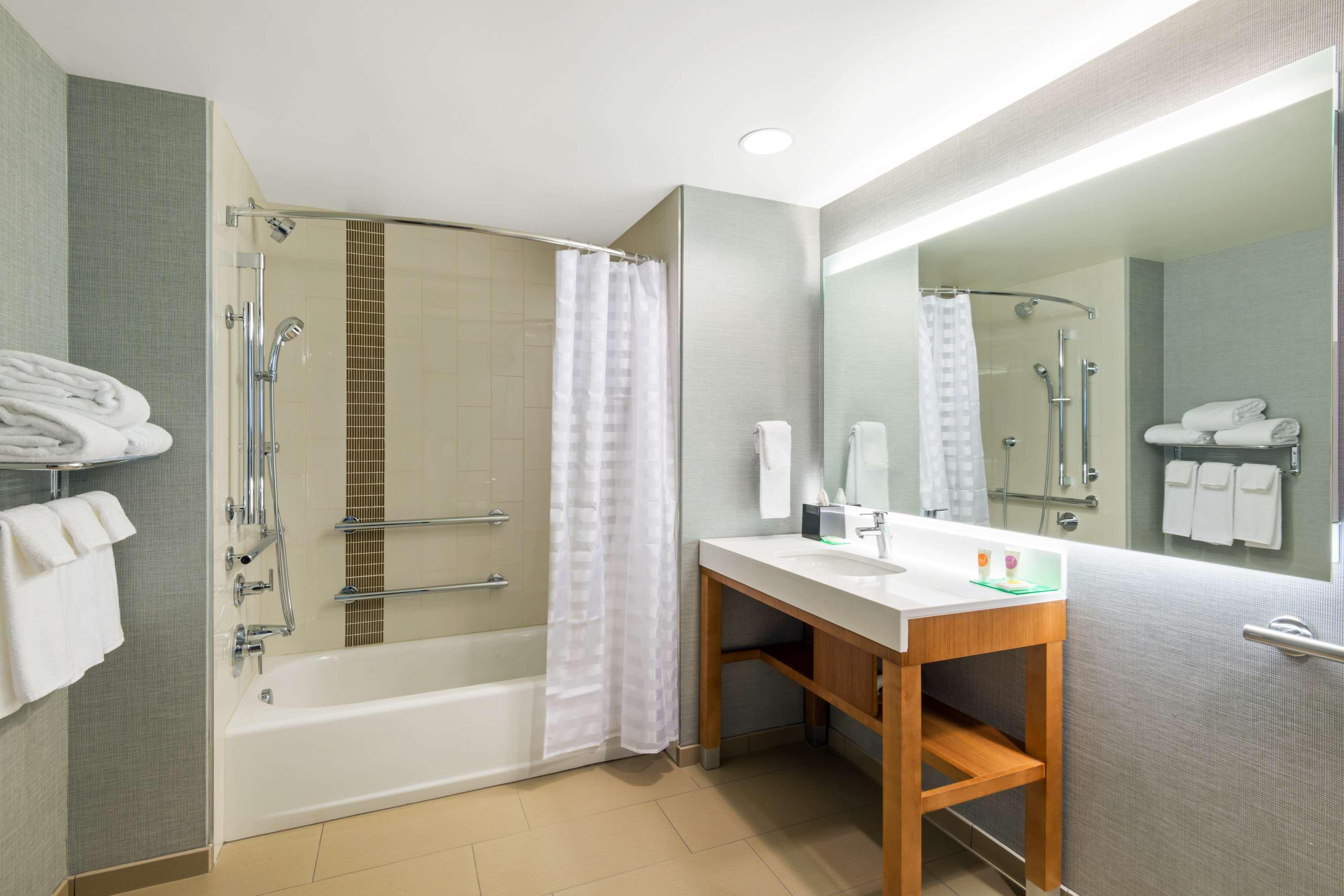 Hyatt Place Denver Downtown Экстерьер фото
