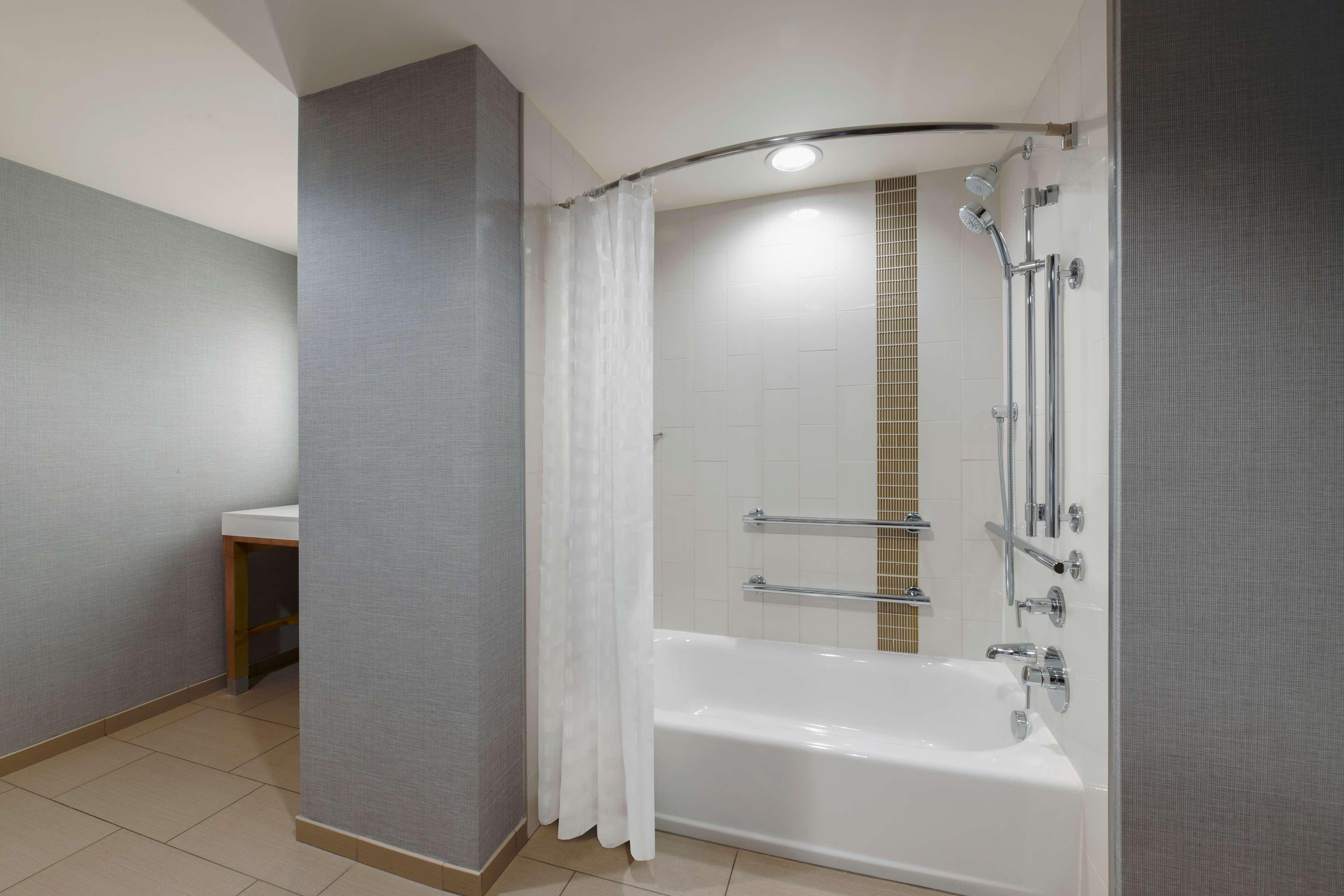 Hyatt Place Denver Downtown Экстерьер фото